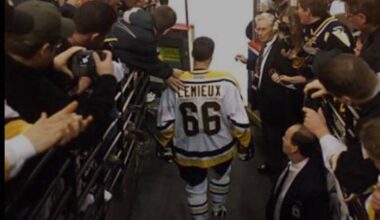 25 Years Ago Today Mario Lemieux Came Out of Retirement and Scored 3 Points!
