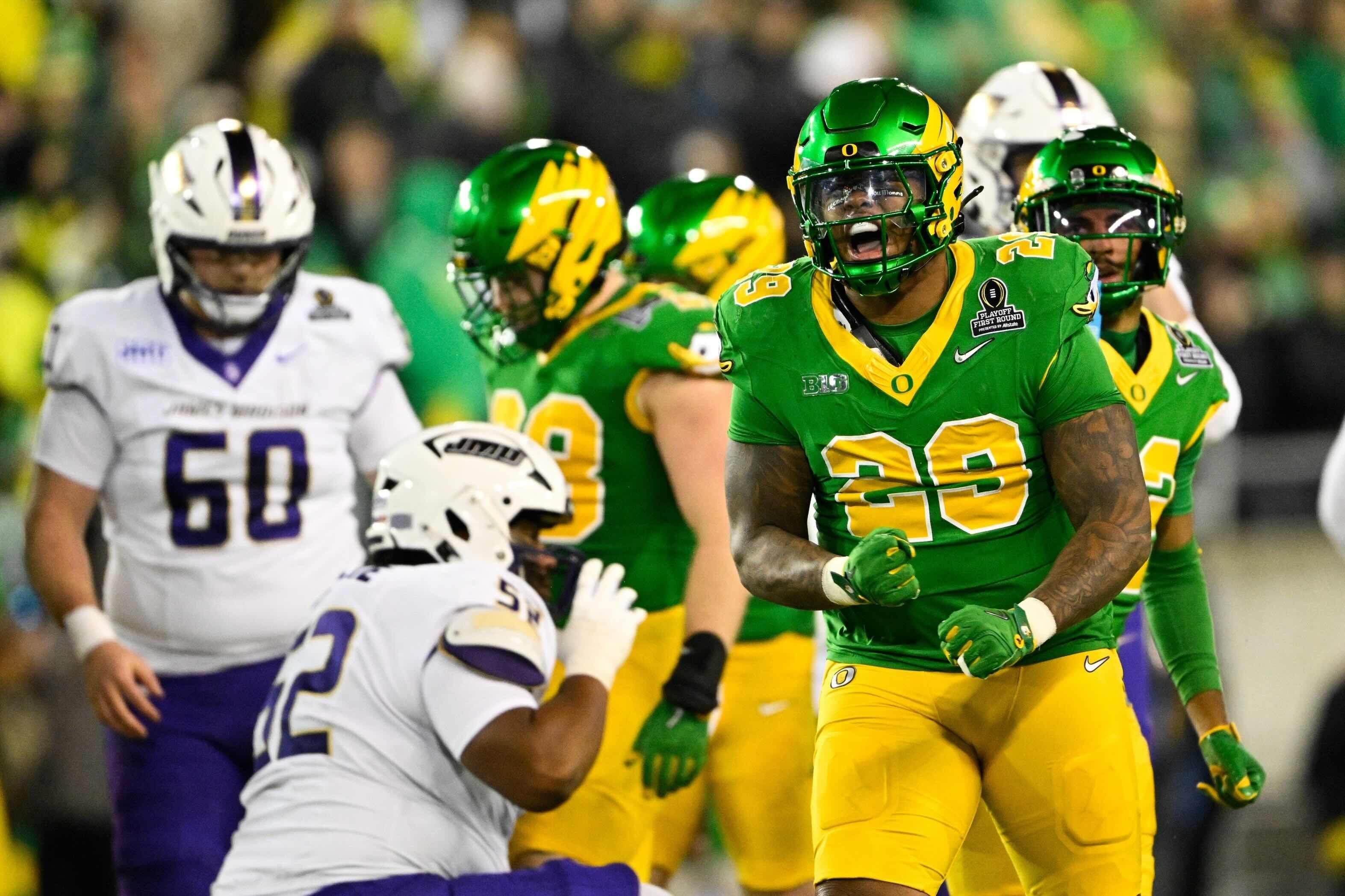 Oregon defeats JMU in the first round of the 2025 College Football Playoff