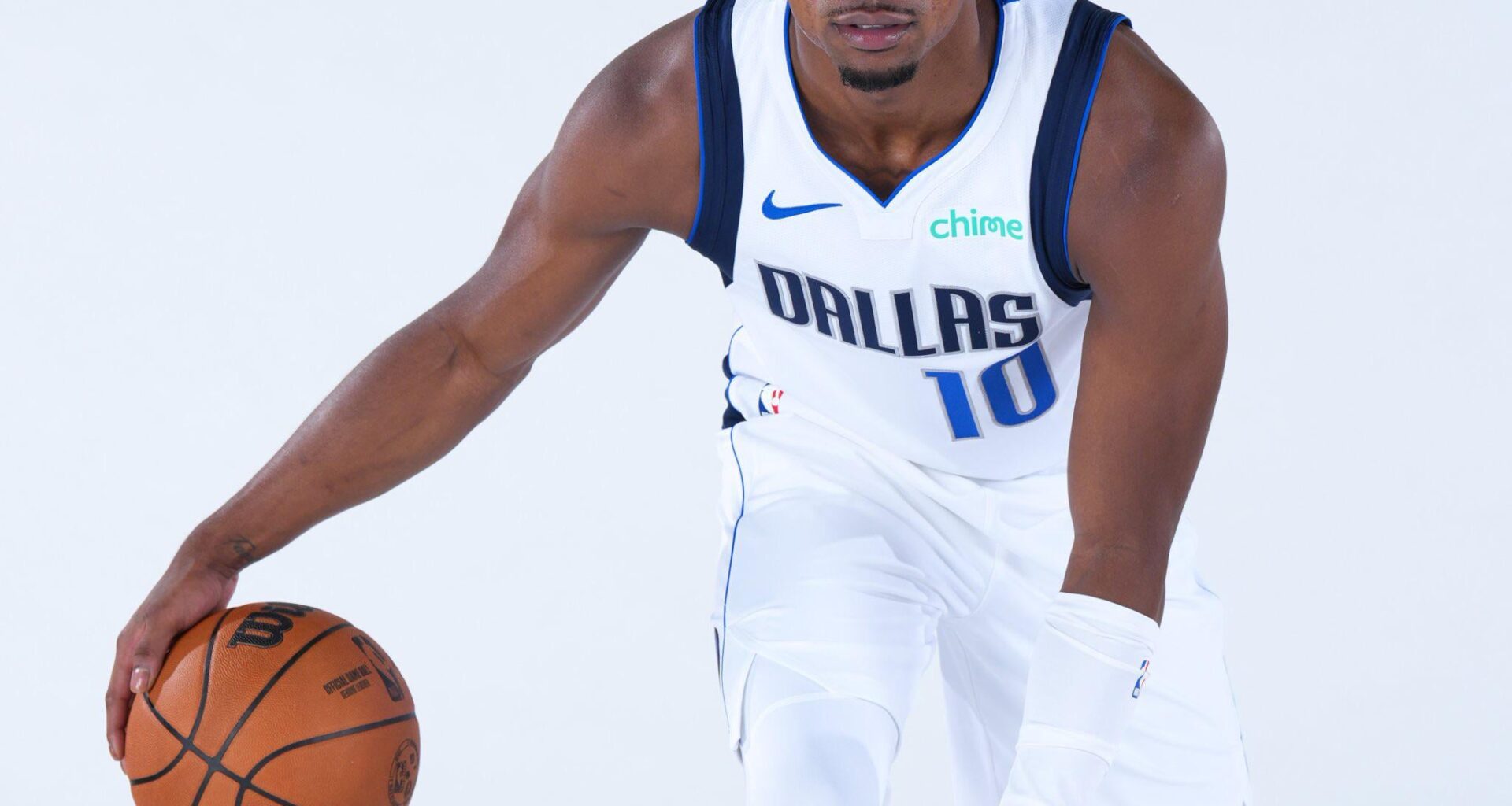 3 Mavs Make The Top 10 For Best Clutch Defensive Rating!