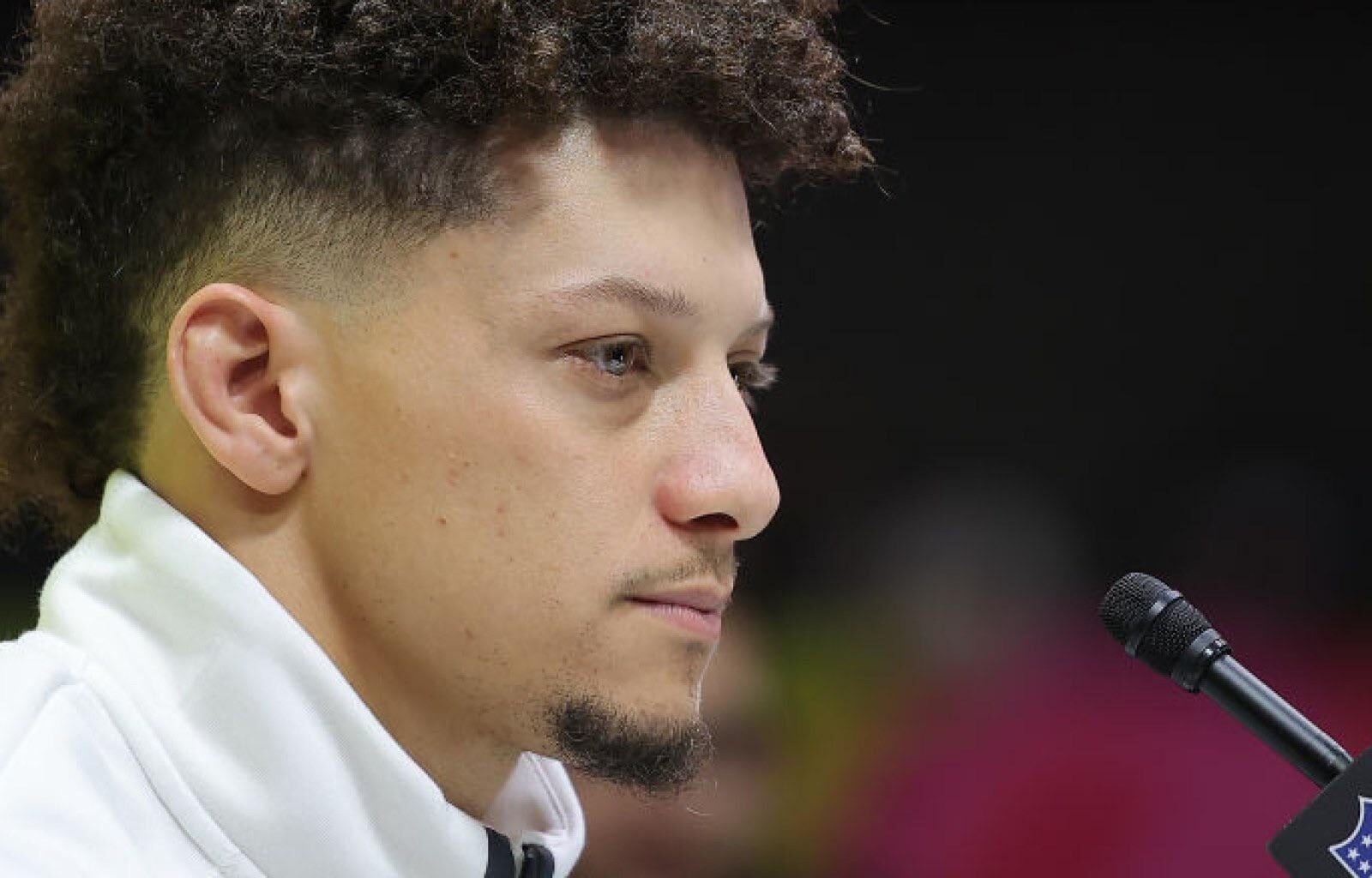 PATRICK, BRING BACK THE MOHAWK