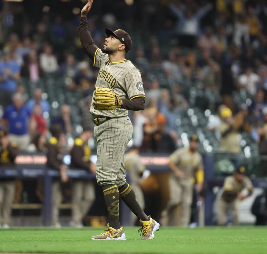 [RobertSuarez] Thank you so much for the opportunity to the Padres organization, coaches, trainers, staff, teammates, and fans. I'm so grateful for the support and the learning I've received over these four years. Many blessings 💛🙏🏽