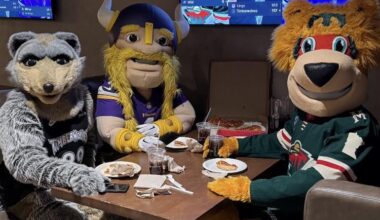 [Wolves Crunch] Triple victory lunch 22 years in the making