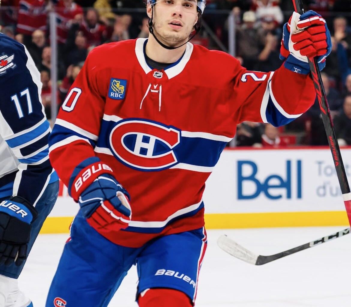 Juraj Slafkovsky in his last 5 games: 3 goals and 3 assists for 6 points, 19:06 mins per game