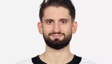 Please give this man more starts