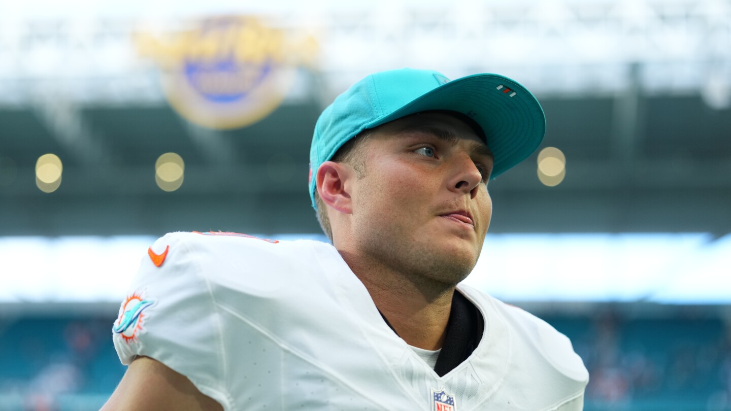 Zach Wilson "frustrated" and "confused" about why he isn't starting