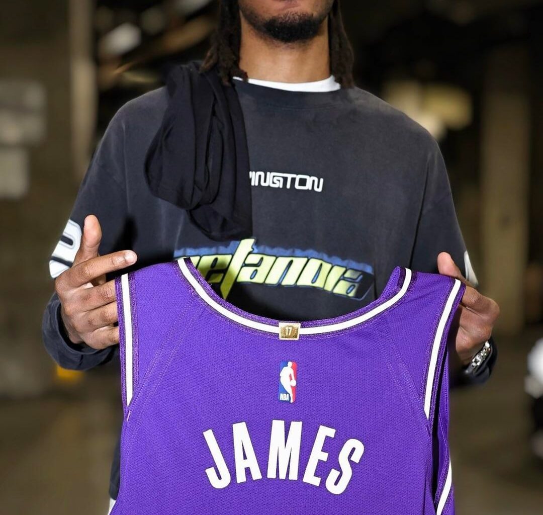 Love everything about you, Young King. Keep going up! - LeBron James showing Stephon Castle some love