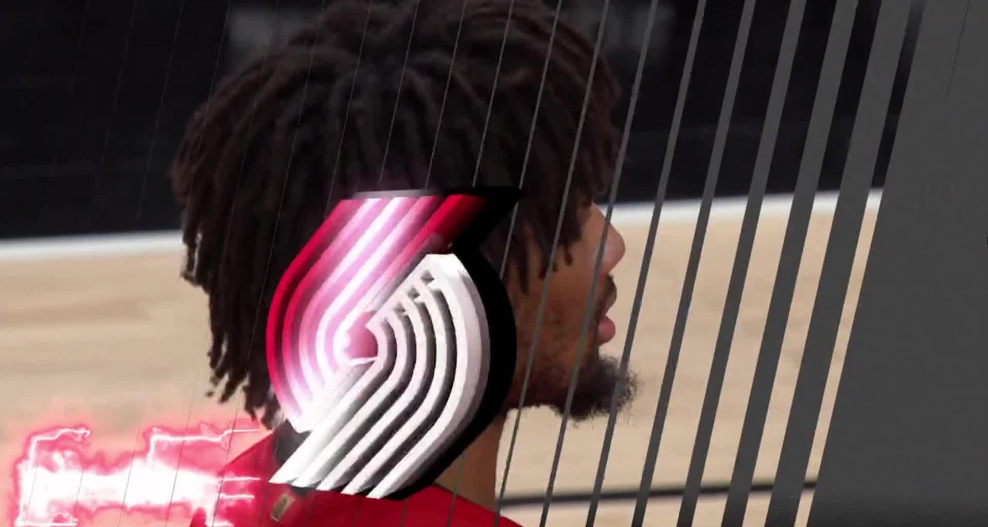 Shae gets up high and adjusts in midair for the and-1