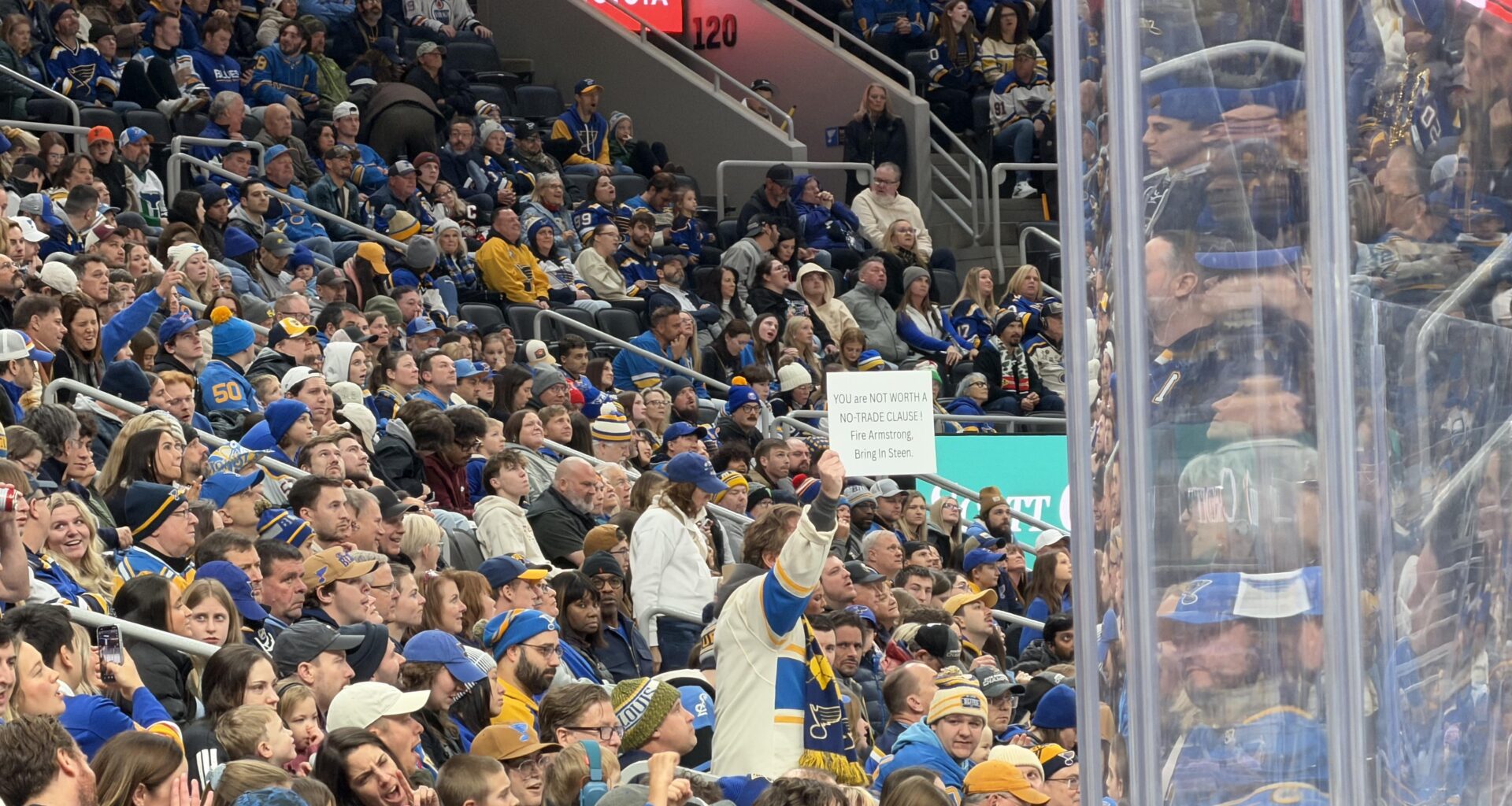 Seen at Sabres-Blues tonight, I’m OOTL.