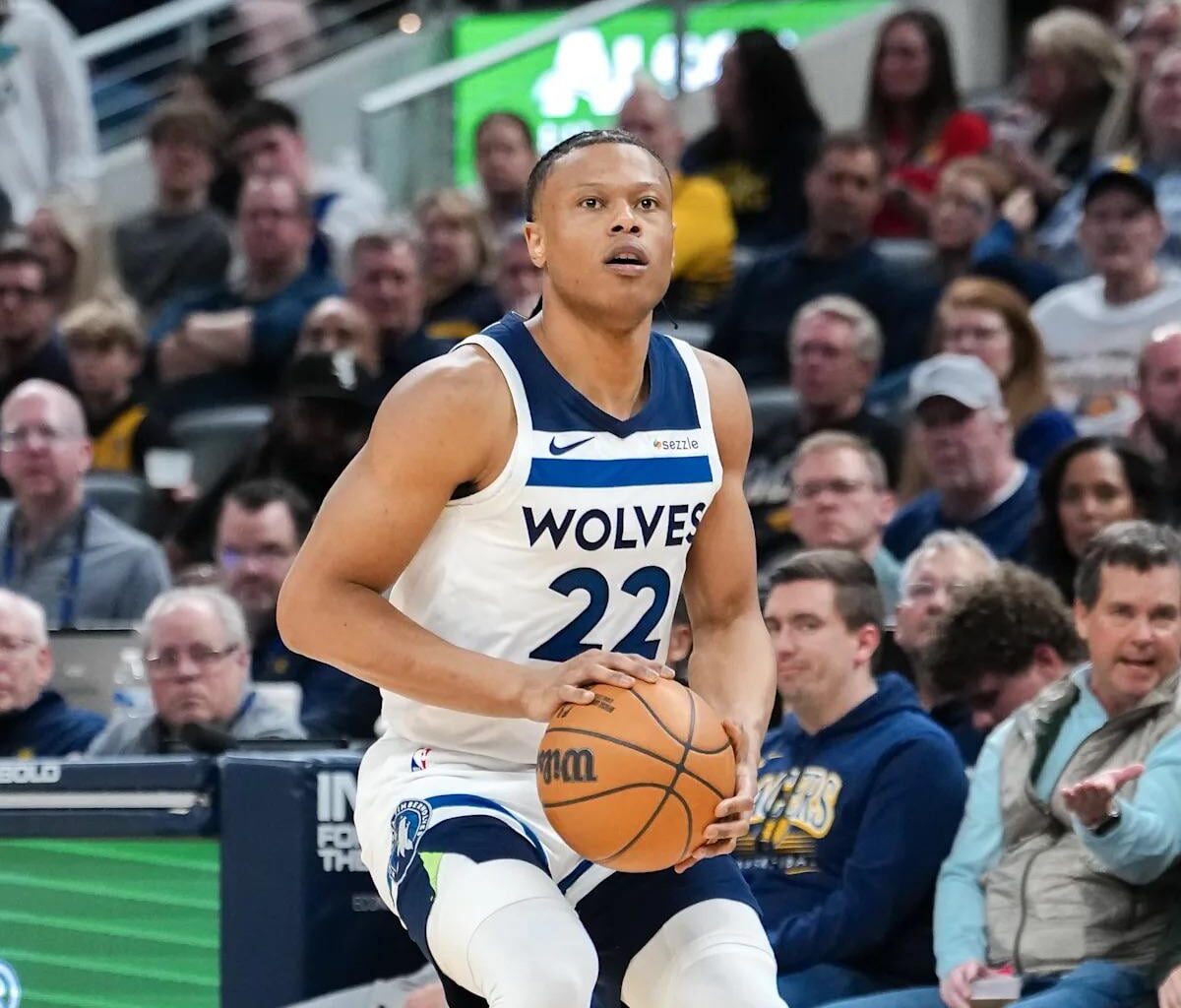 Jaylen Clark is 1,297 games away from breaking the record for most games in a row with 10 or more points