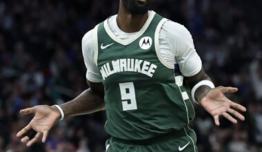 At Home, No One Is A Better Sniper From Beyond The Arc Than Bobby Portis!