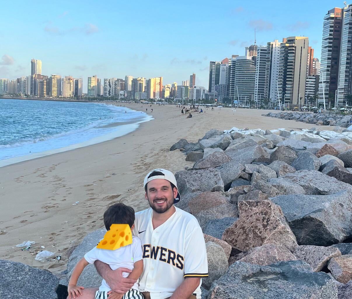 Repping the crew in the northeast side of Brazil. Fortaleza city. Happy new year to everyone!