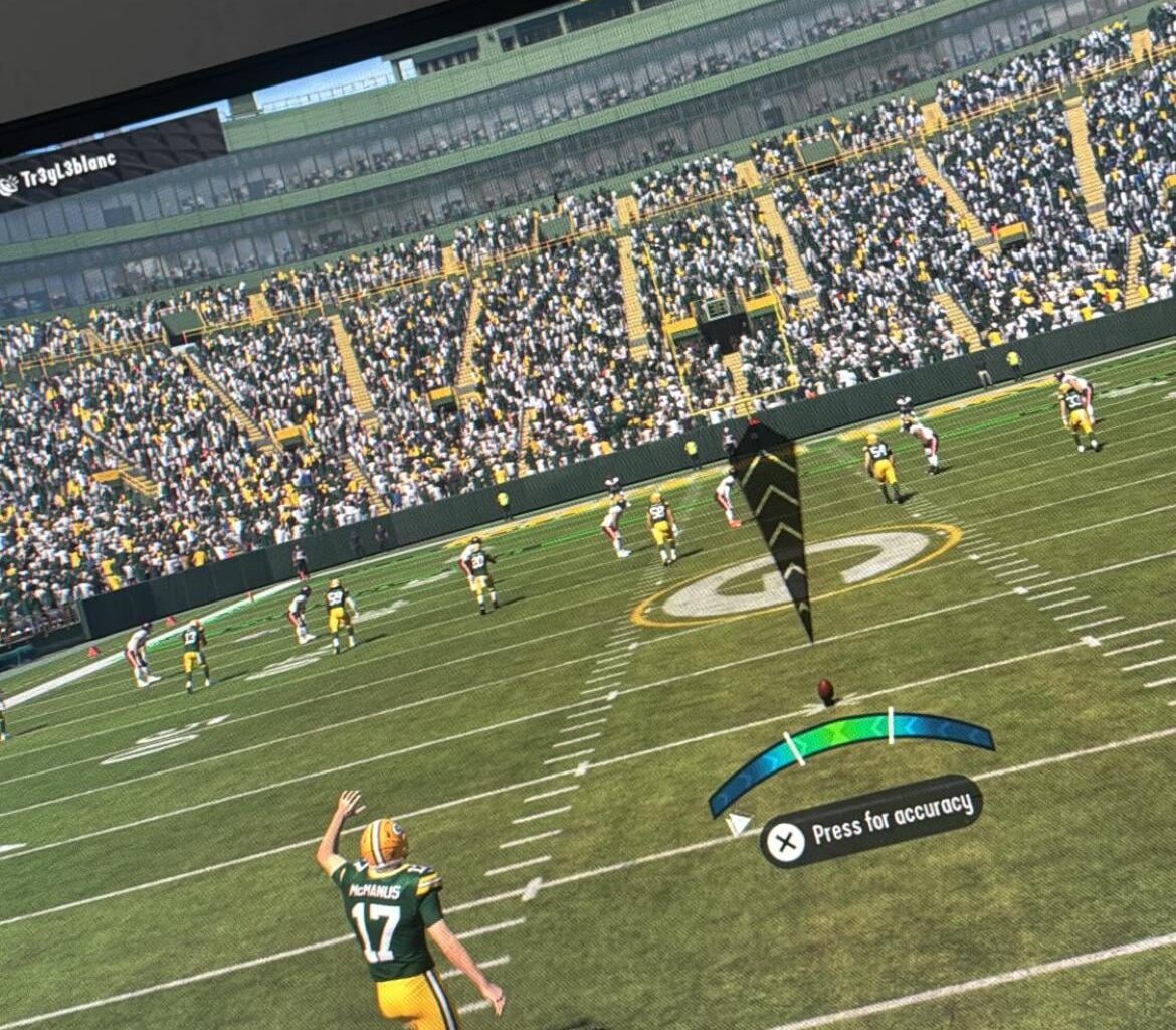 Safe to say Dontayvion woke up with his piss hot, I think he’s ready for the game this weekend😂