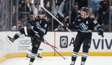 Keller wins it in OT, Mammoth recover from Jets' late rally