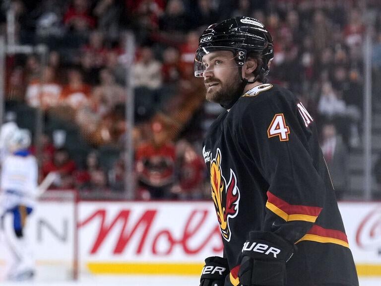 Report: Maple Leafs interested in Flames' Andersson