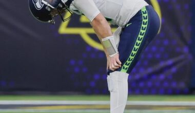 Everyone that is going to the game on Saturday, I beg you to get into Darnold's head by being as LOUD as you possibly can on every single play!