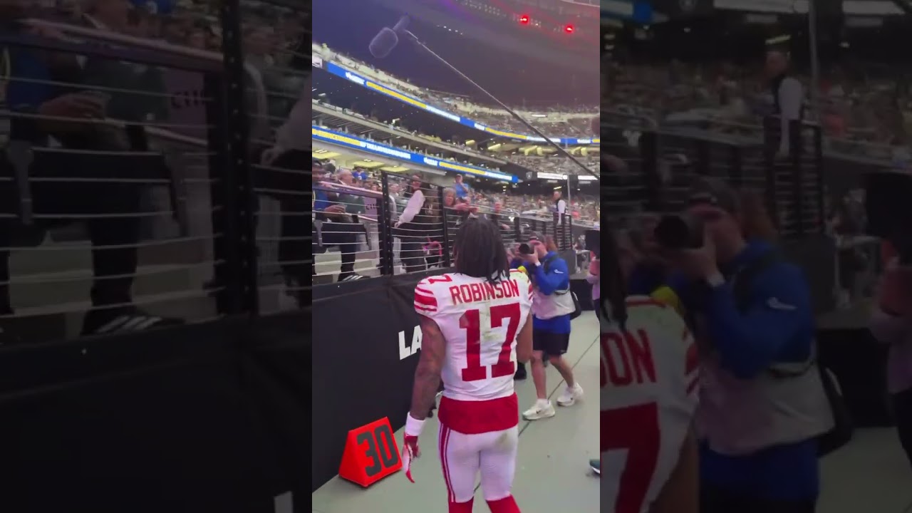 Wan'Dale gave his 1,000 yard ball to his mom 💙 #shorts #nfl #giants #nygiants #newyorkgiants