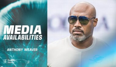 Defensive Coordinator Anthony Weaver meets with the media | Miami Dolphins