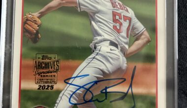 Shane Beiber has a great Autograph 🙌