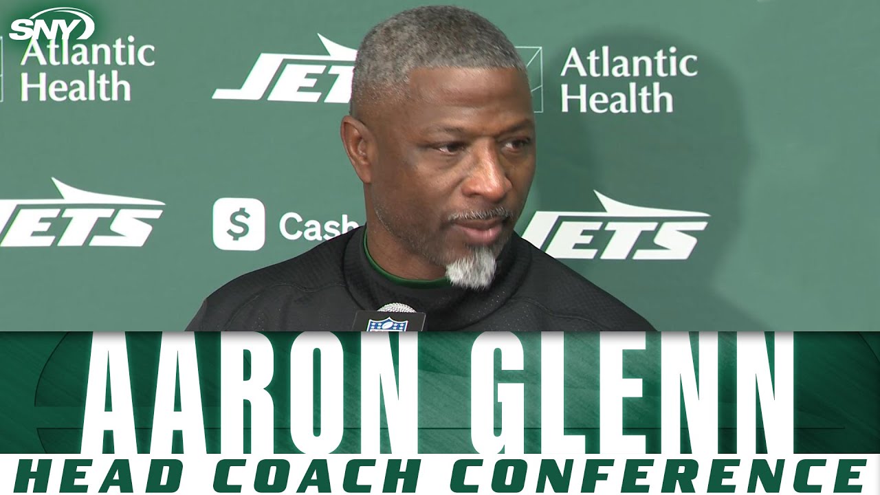 Aaron Glenn reacts to first season as Jets' head coach: 'I let the players down'