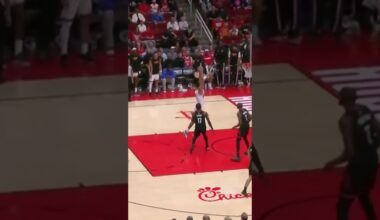 Oso running the floor 💥 #shorts | Phoenix Suns