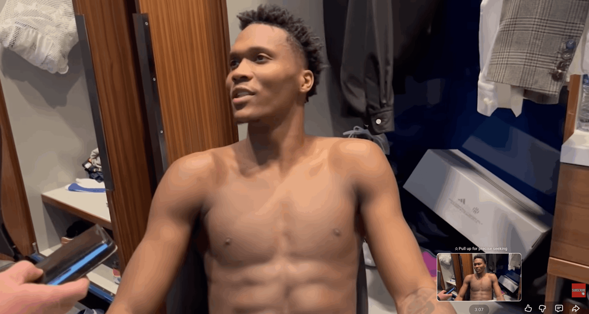 Could we retain Mathurin with a "starterless" lineup system?