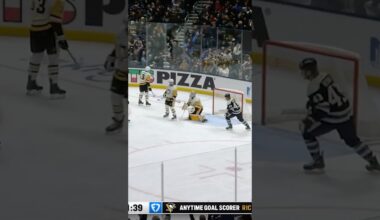 Dmitri Voronkov Tips it In! BIG BOSS GOAL! 💪