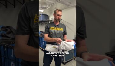 how do nfl hand warmers work 🤔