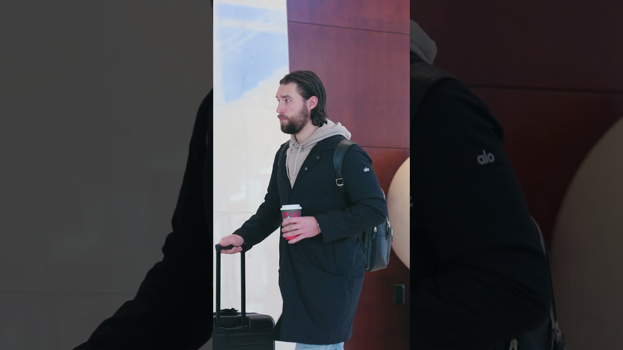 Afternoon Hockey on Deck 💪 Blue Jackets @ Avalanche