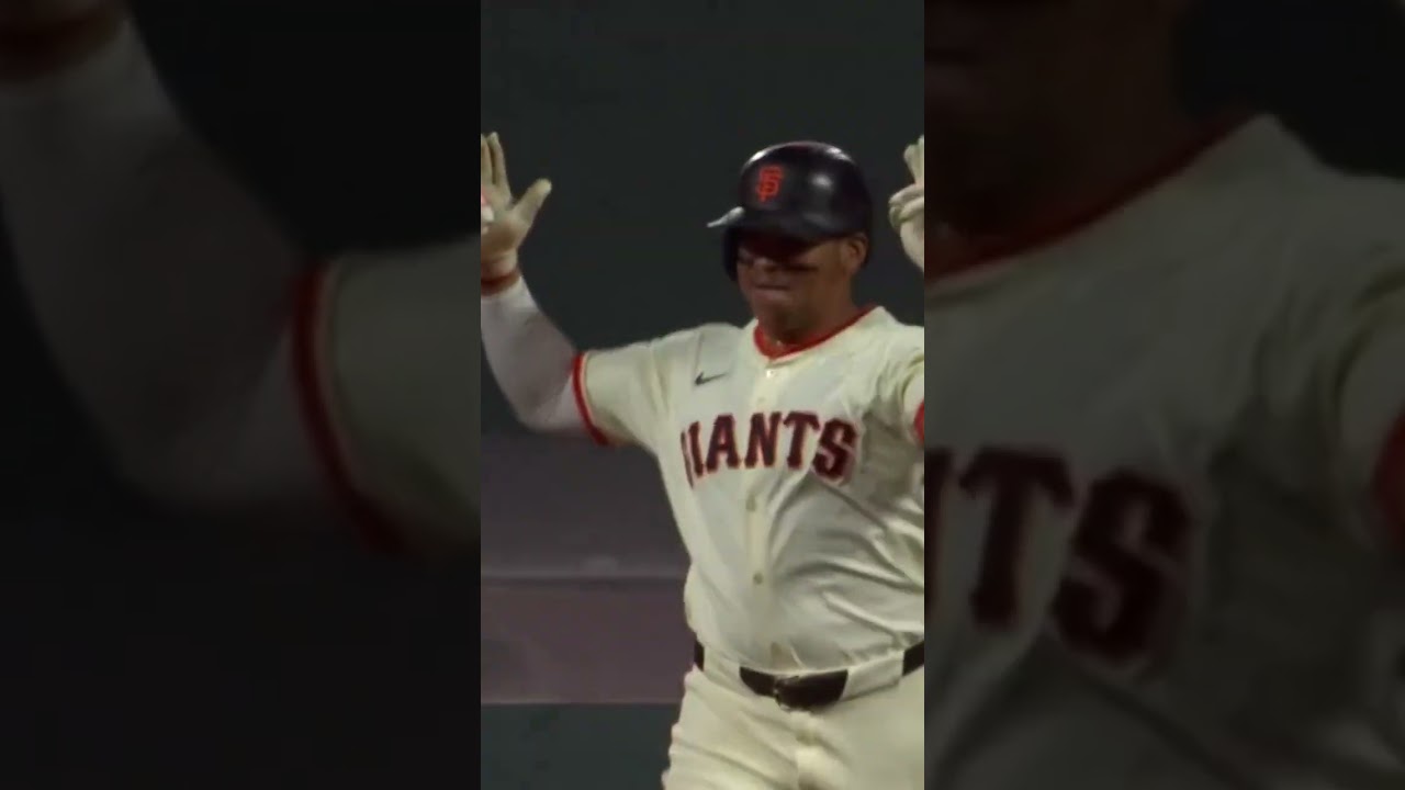 This canoer did the most for Rafael Devers' home run ball 😂💦 (via @sfgiants/IG)