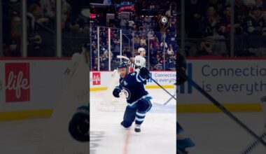 TAZER CELLY 🎉 #gojetsgo #JonathanToews