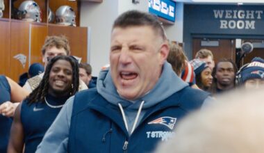 Inside Patriots Locker Room After Wild Card Playoff Win vs. Chargers | New England Patriots