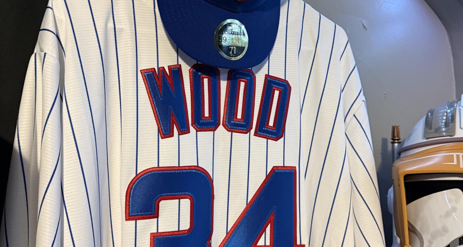 Dads Christmas present finally arrived, happy to report he loves it (hat already owned)