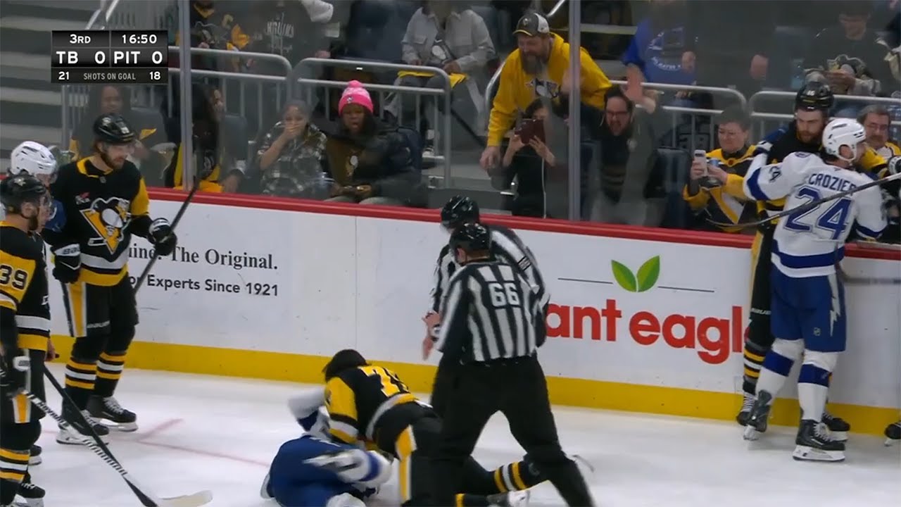 Anthony Cirelli Stands Up For Brandon Hagel