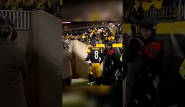 Pittsburgh Steelers fans THROW BEER at Aaron Rodgers after playoff elimination 😳