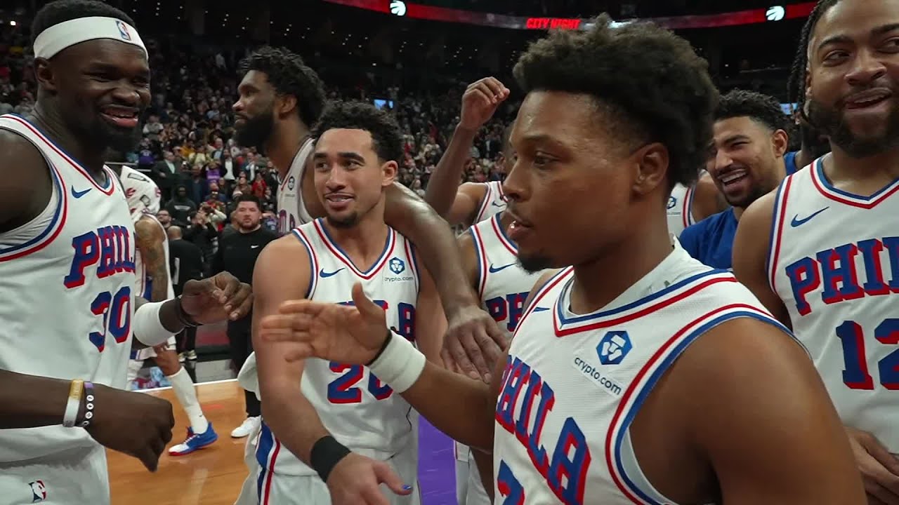 Kyle Lowry Receives A HUGE Standing Ovation In Final Game In Toronto!