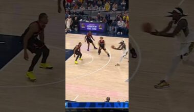 JOHNNY FURPHY FOR THREE in Clutch Time 🔥