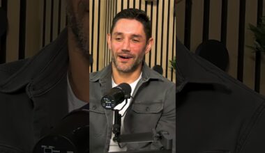 We all want to see a goalie fight...🤣  #lakings #hockey #gokingsgo #nhl