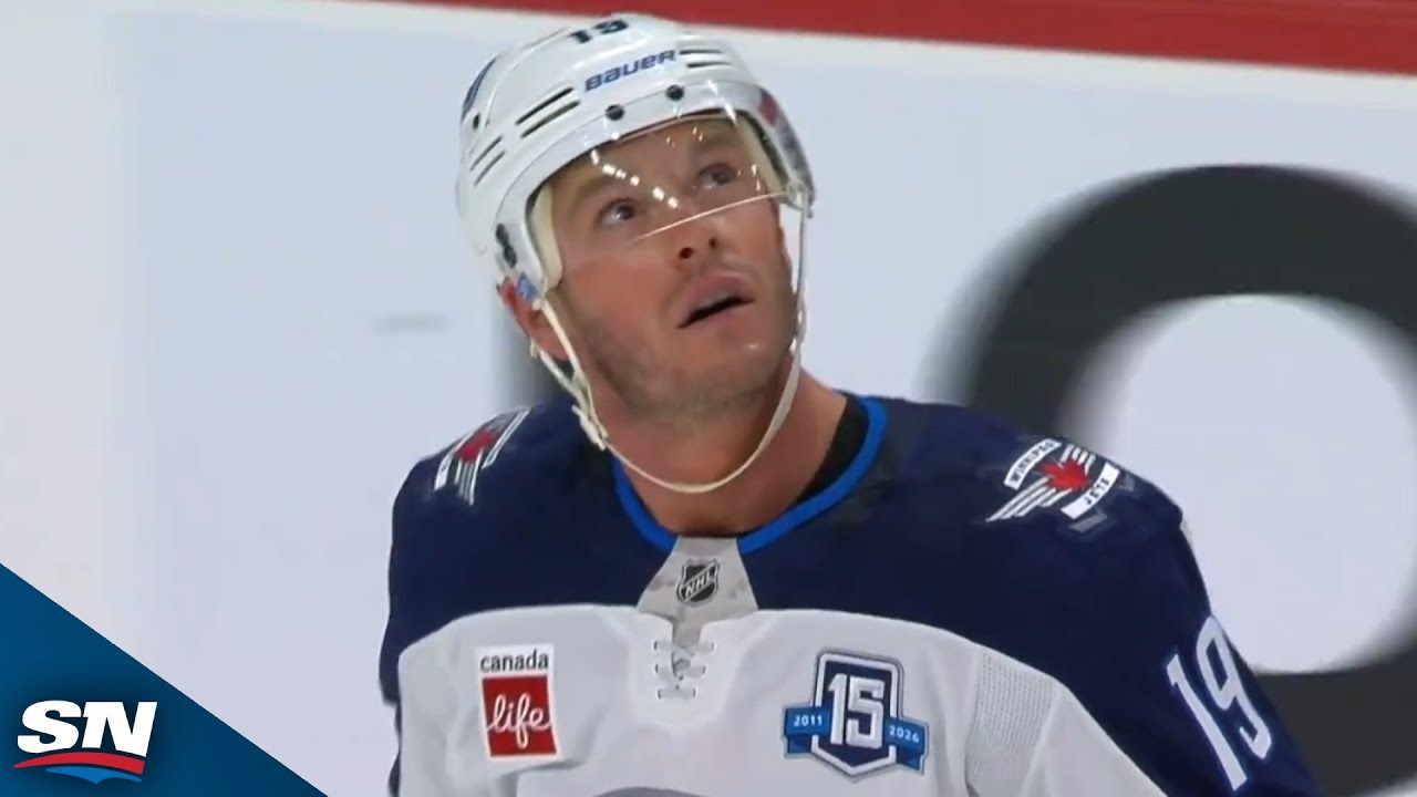 Jets' Jonathan Toews Records Career Point No. 900 With Power-Play Goal