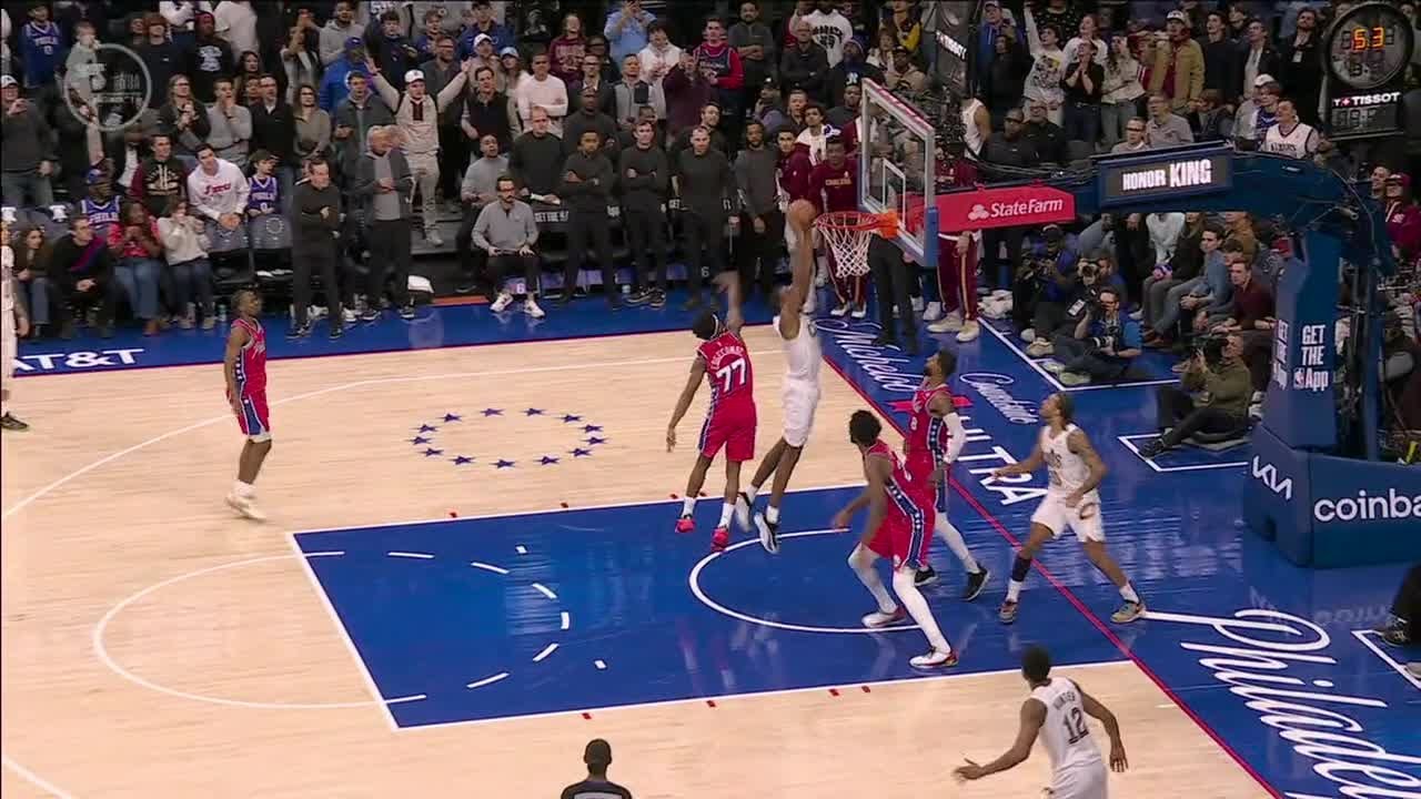 🤯 EVAN MOBLEY WINS IT AS THE CAVS COME BACK IN PHILLY! | NBA on ESPN