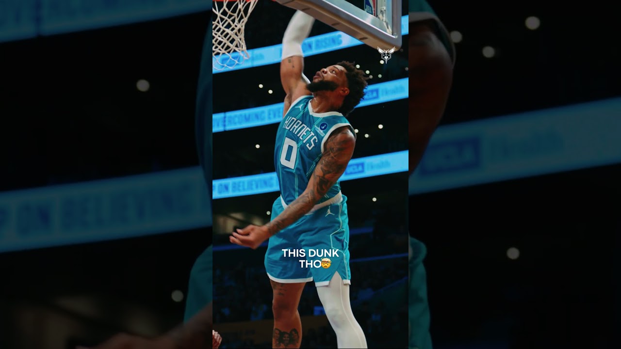 miles throws it DOWNNN #dunk #lameloball #milesbridges #highlight