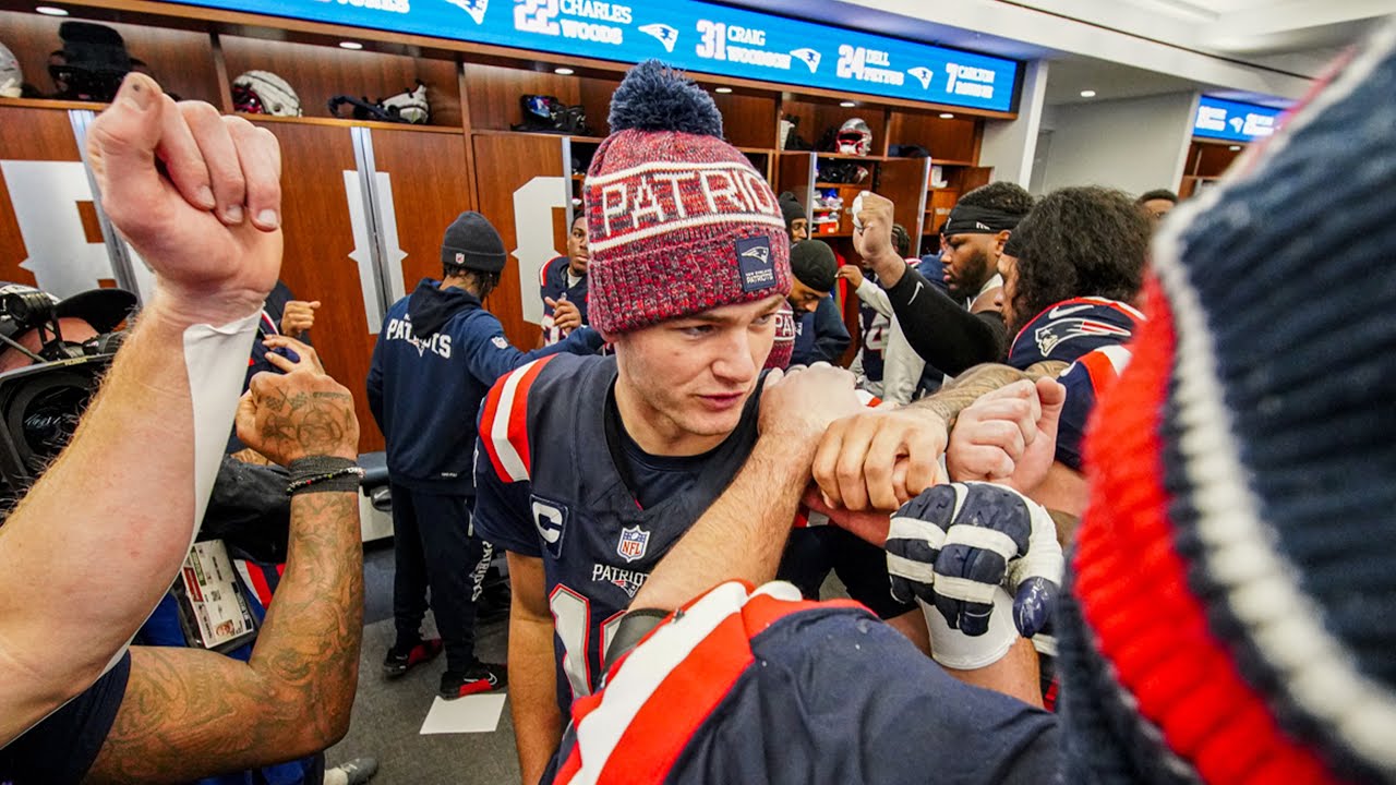 Inside Patriots Locker Room After AFC Divisional Playoff Win vs. Texans | New England Patriots