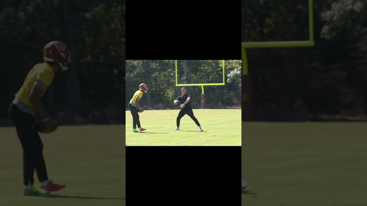 🐷 New OC David Blough + Jayden Daniels “PIG” tradition during practice #Washington #Commanders