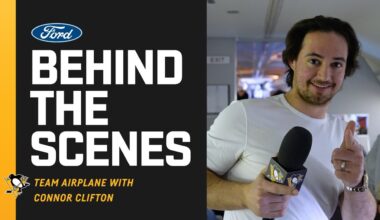 Connor Clifton Interviews the Fellas On Plane