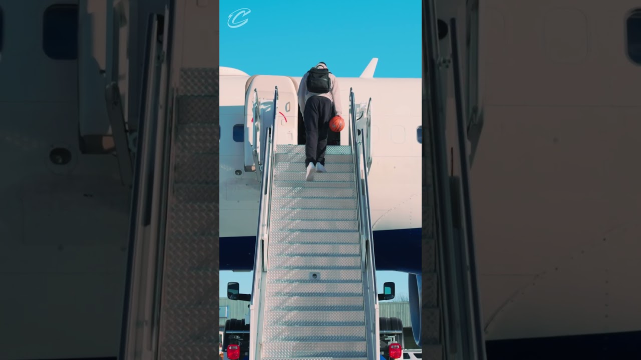 BALL IS LYFE. #cavs #clevelandcavaliers #basketball #nbacavs