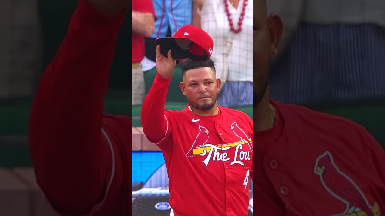 YADIER MOLINA IS BACK