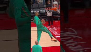 Vic made this look too easy 😮‍💨  #spurs #nba #wemby #dunk