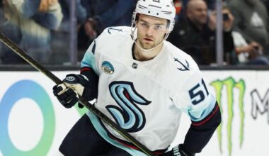[TheScore/TSN's Darren Dreger] Report: Kraken willing to listen to offers for Wright
