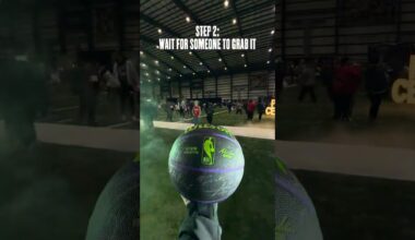 🏀 A gift up for the taking #pelicans #nba #shorts