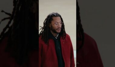 D-Rose's first look at his #1 banner 🌹 ##chicagobulls #nba #shorts #basketball