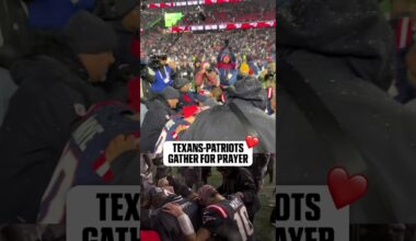 Players from Texans & Patriots gathered for a prayer following their playoff matchup 💯❤️